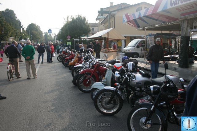 Auto-Moto-Storiche 2010 (12).JPG